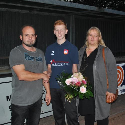 Neue Präsentations-T-Shirt für die JSG U 15